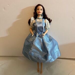 VINTAGE DOROTHY OF THE‎ WIZARD OF OZ 1999 DOLL IN BLUE/WHITE DRESS PREOWNED